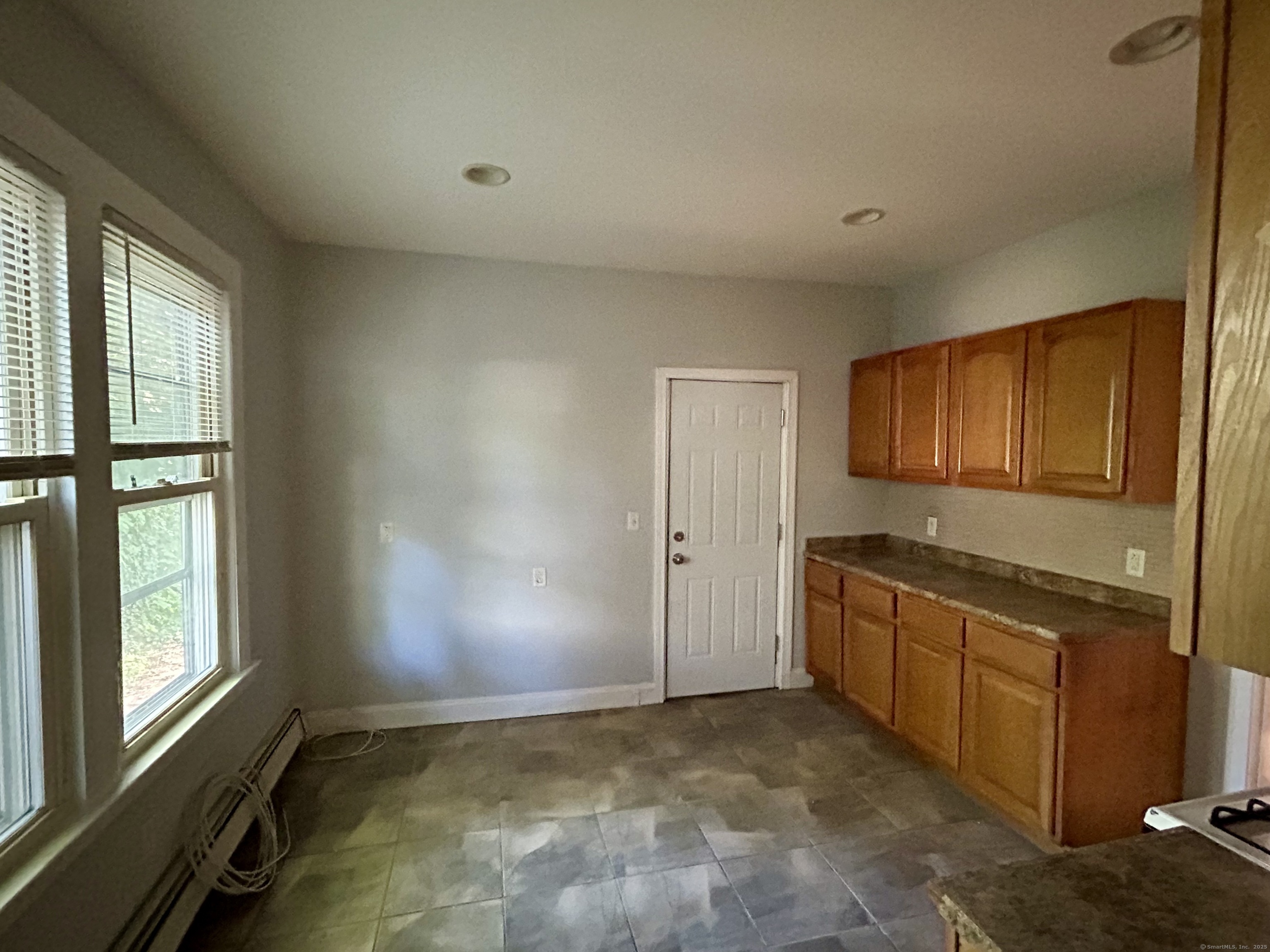 Photo 6 of 51 Mead Street, New Haven, CT