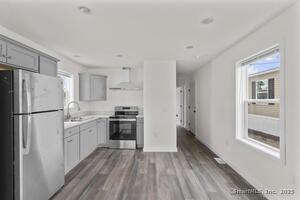 Homes for sale in Newtown, CT | 55 Sugar St #9, Newtown, CT 06470 | MLS# 24132964