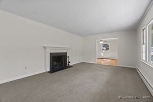 Homes for sale in Old Saybrook, CT | 11 Trolley Xing, Old Saybrook, CT 06475 | MLS# 24133796