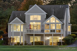 Homes for sale in Cromwell, CT | 5 Northbridge #5, Cromwell, CT 06416 | MLS# 24131713