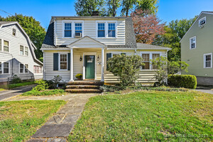 34 Lakeview Drive