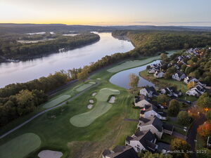 Homes for sale in Cromwell, CT | 5 Northbridge #5, Cromwell, CT 06416 | MLS# 24131713