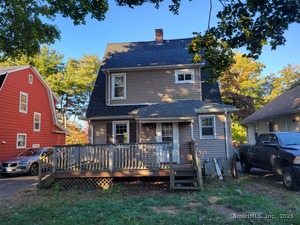 Homes for sale in Milford, CT | 41 Avon St, Milford, CT 06461 | MLS# 24134209