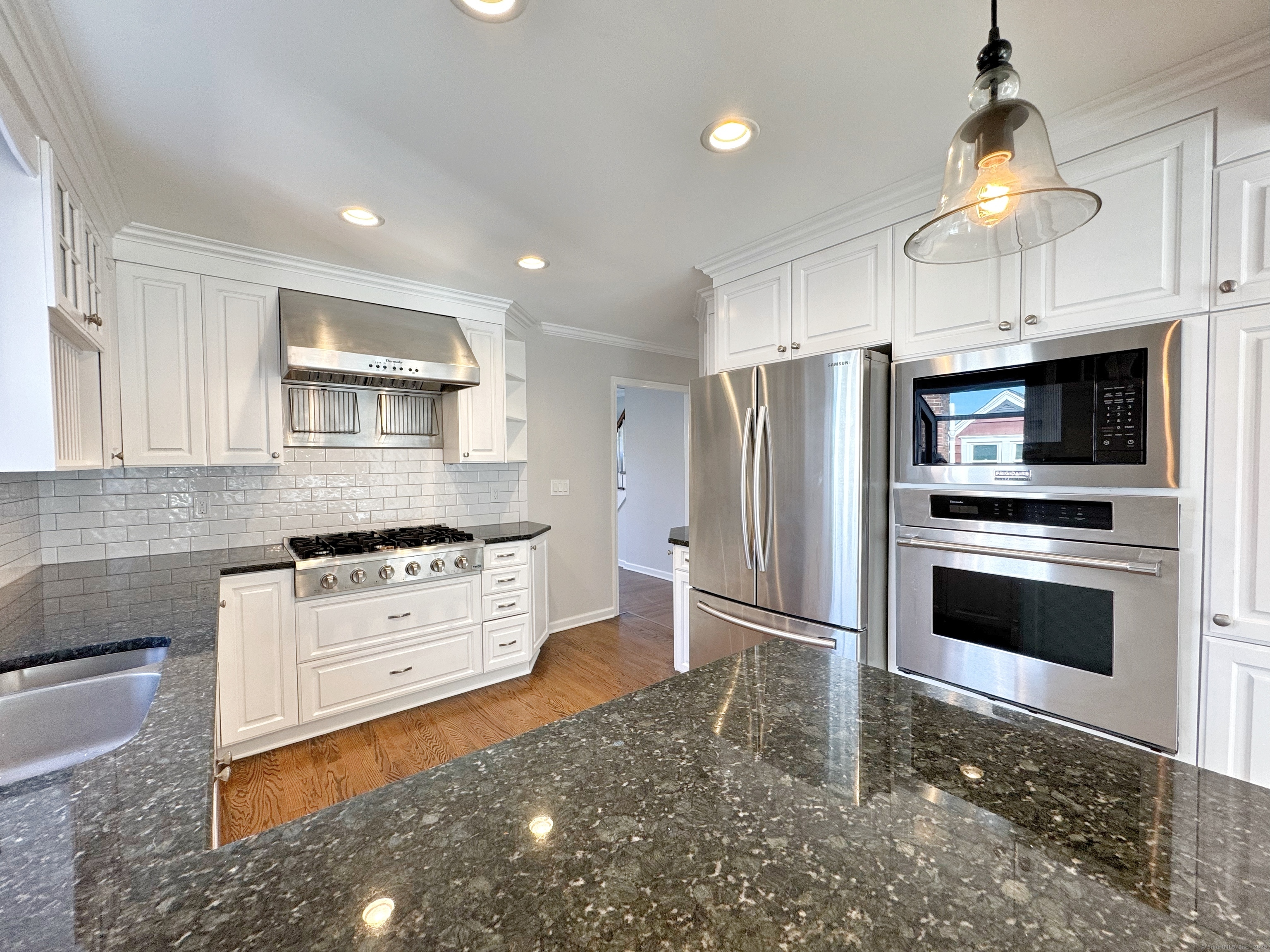 8 1/2 Ells Street, Norwalk, Connecticut photo 1