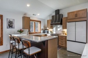 Homes for sale in Litchfield, CT | 6 Kubish Rd, Litchfield, CT 06759 | MLS# 24133769