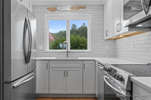 Homes for sale in Old Saybrook, CT | 100 Dudley Ave #D20, Old Saybrook, CT 06475 | MLS# 24134455