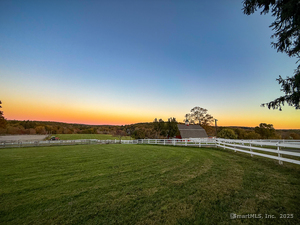 Homes for sale in Woodbury, CT | 225 Old Sherman Hill Rd, Woodbury, CT 06798 | MLS# 24072926