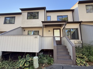 Homes for sale in Newington, CT | 122 Cottonwood Rd #122, Newington, CT 06111 | MLS# 24134127