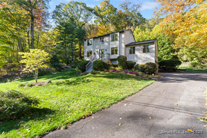 Homes for sale in Shelton, CT | 35 Mustang Dr, Shelton, CT 06484 | MLS# 24133919