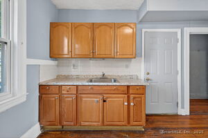 Homes for sale in Hartford, CT | 68 Enfield St, Hartford, CT 06154 | MLS# 24134121