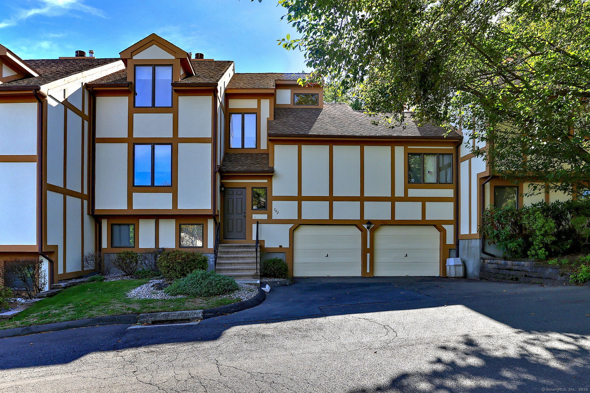 Homes for sale in West Haven, CT | 690 Forest Rd #702, West Haven, CT 06516 | MLS# 24131614