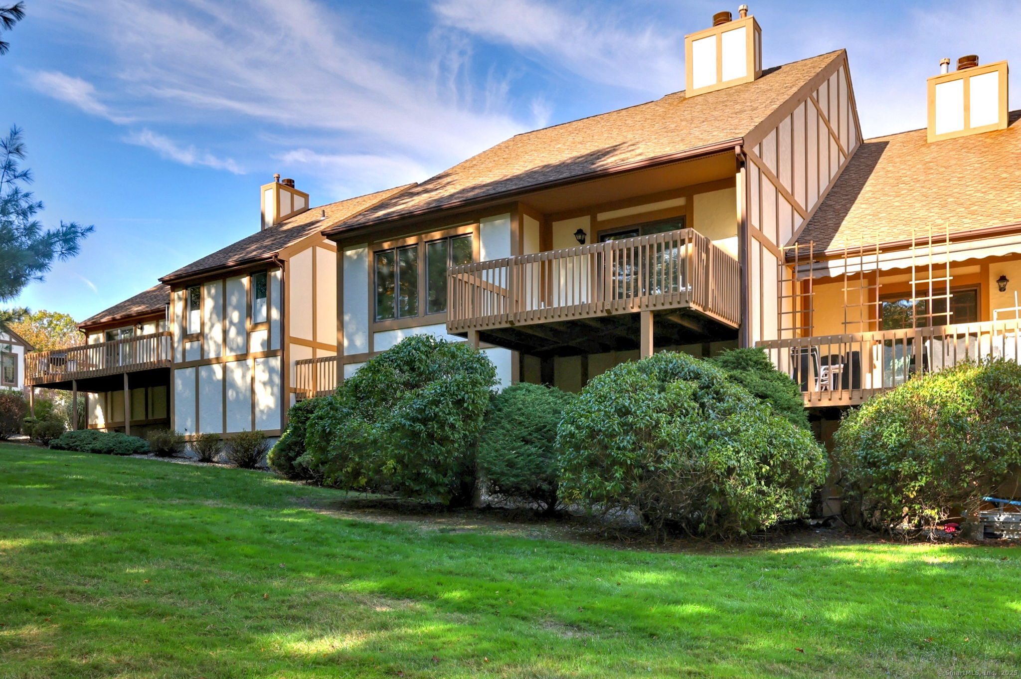 Homes for sale in West Haven, CT | 690 Forest Rd #702, West Haven, CT 06516 | MLS# 24131614