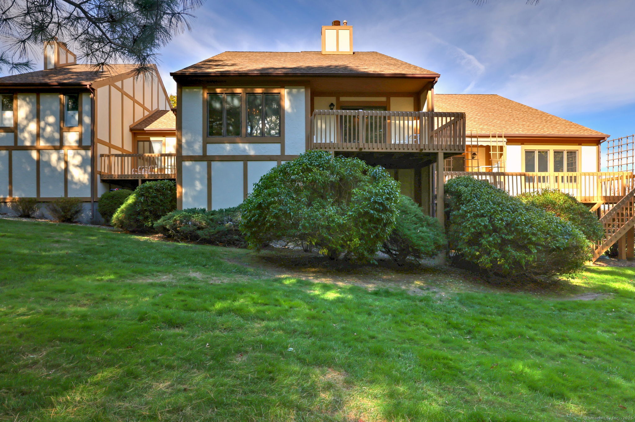 Homes for sale in West Haven, CT | 690 Forest Rd #702, West Haven, CT 06516 | MLS# 24131614