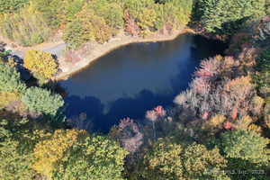 Homes for sale in Plymouth, CT | 10 Country Garden Ct, Plymouth, CT 06786 | MLS# 24133453