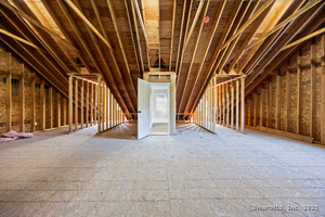 Homes for sale in Plymouth, CT | 10 Country Garden Ct, Plymouth, CT 06786 | MLS# 24133453