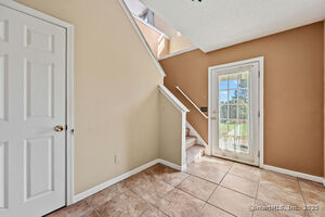 Homes for sale in East Granby, CT | 6 Spoonville Rd, East Granby, CT 06026 | MLS# 24134230