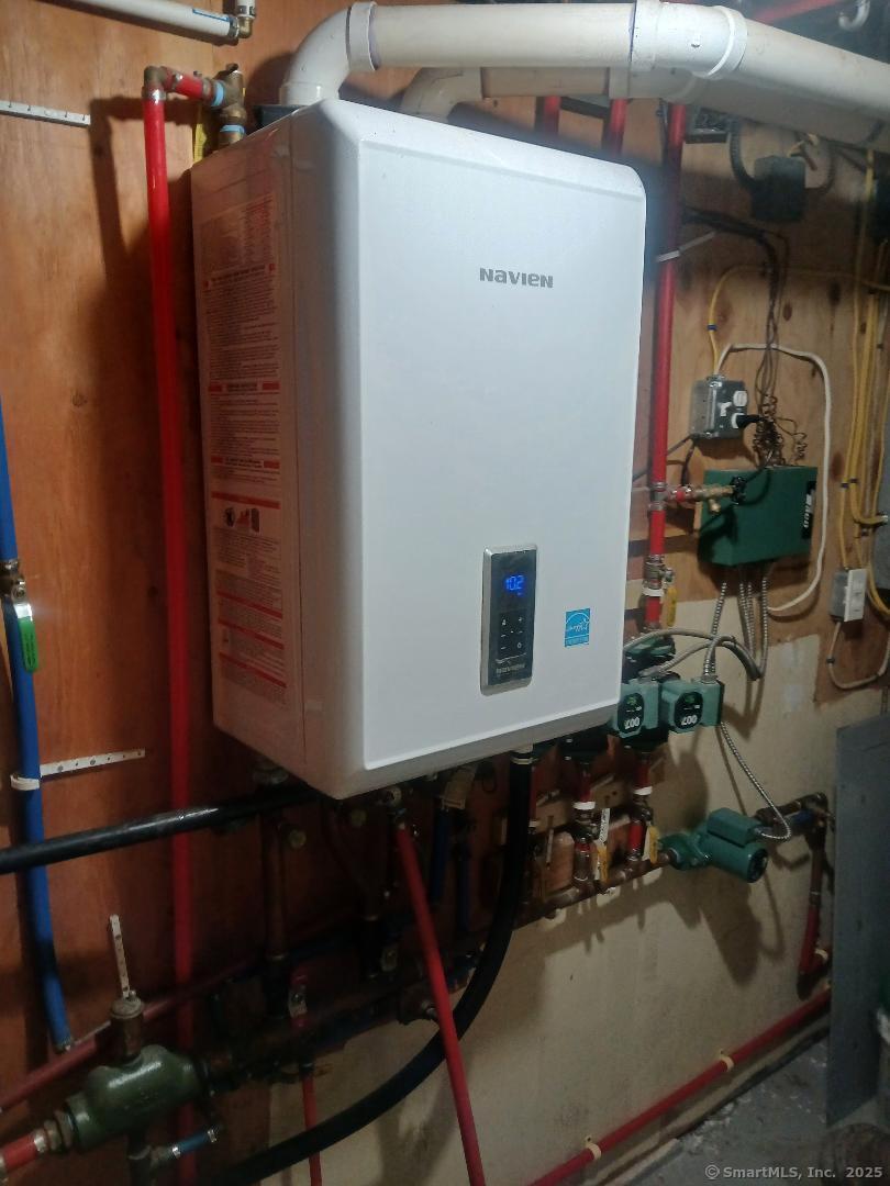 Photo 30 of 36 Plainfield Street, Hartford, CT