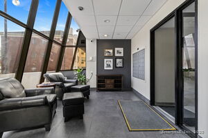 Homes for sale in Stamford, CT | 970 Hope St #4J, Stamford, CT 06907 | MLS# 24134515