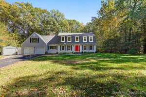 Homes for sale in Brookfield, CT | 19 Kimberly Dr, Brookfield, CT 06804 | MLS# 24134514