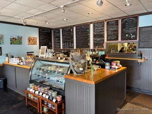 Homes for sale in East Lyme, CT | 28 Pennsylvania Ave, East Lyme, CT 06357 | MLS# 24133797