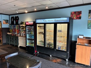 Homes for sale in East Lyme, CT | 28 Pennsylvania Ave, East Lyme, CT 06357 | MLS# 24133797