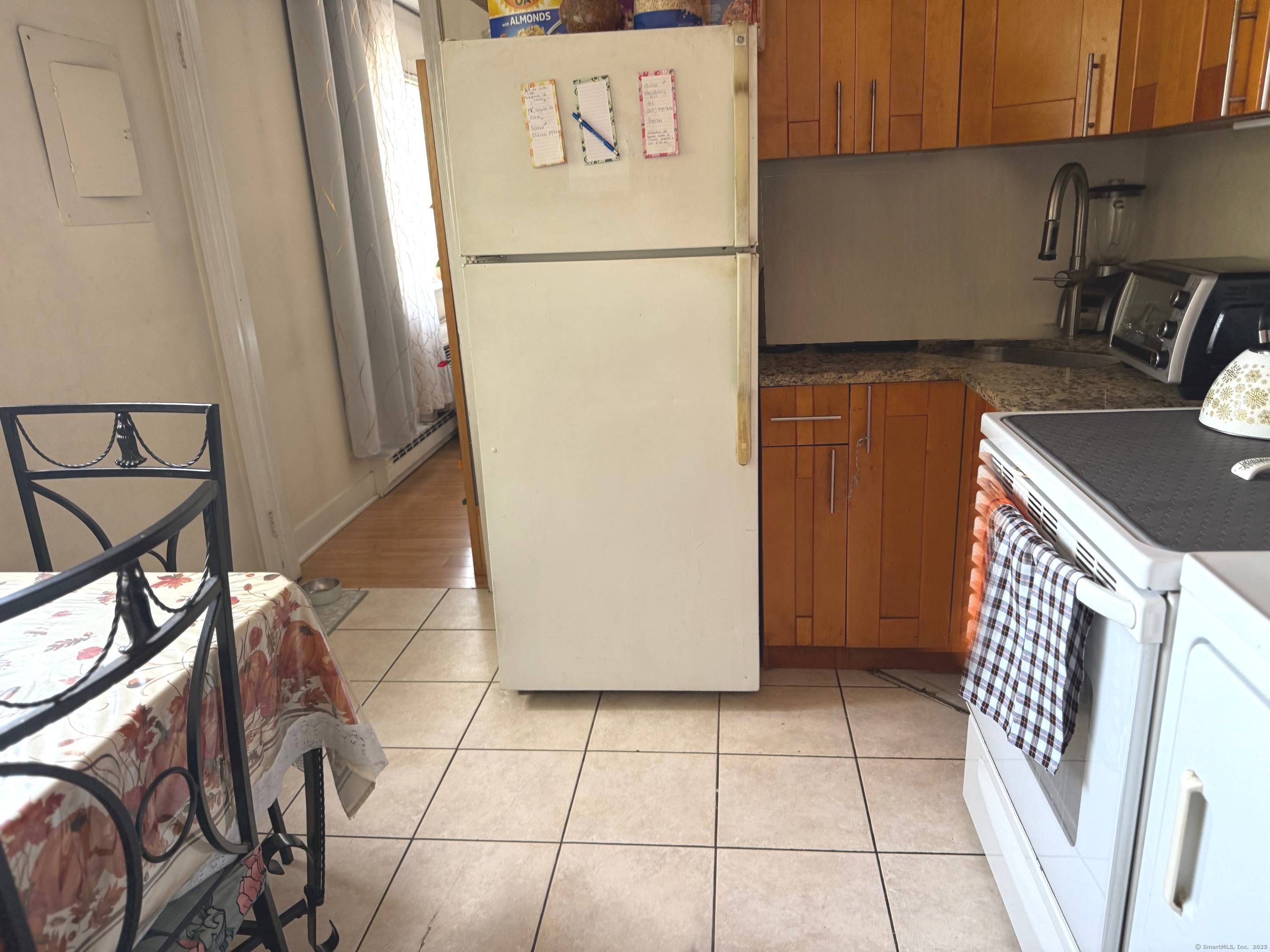 Homes for sale in Stamford, CT | 55 Avery St, Stamford, CT 06902 | MLS# 24131983