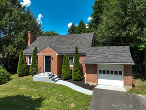 Homes for sale in Bloomfield, CT | 86 Gabb Rd, Bloomfield, CT 06002 | MLS# 24134874