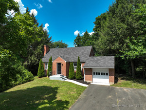 Homes for sale in Bloomfield, CT | 86 Gabb Rd, Bloomfield, CT 06002 | MLS# 24134874