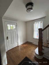 Homes for sale in Naugatuck, CT | 21 Acushnet St, Naugatuck, CT 06770 | MLS# 24134882