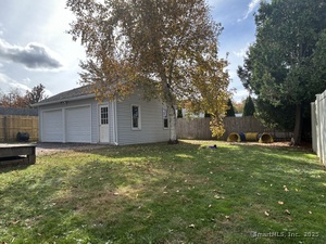 Homes for sale in Naugatuck, CT | 21 Acushnet St, Naugatuck, CT 06770 | MLS# 24134882