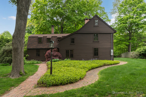 Homes for sale in North Branford, CT | 60 Spruce Rd, North Branford, CT 06472 | MLS# 24134972