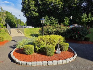 Homes for sale in Manchester, CT | 26 Prospect St #APT 17, Manchester, CT 06040 | MLS# 24134838