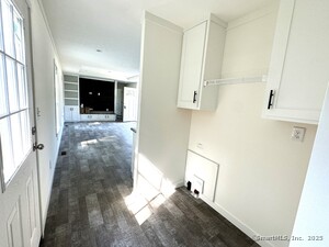 Homes for sale in Mansfield, CT | 28 Barlow Dr, Mansfield, CT 06268 | MLS# 24134930