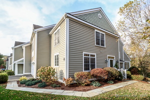 Homes for sale in Brookfield, CT | 21 Great Heron Ln #21, Brookfield, CT 06804 | MLS# 24111396