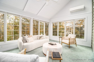 Homes for sale in Brookfield, CT | 21 Great Heron Ln #21, Brookfield, CT 06804 | MLS# 24111396