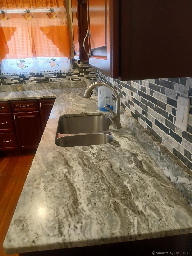 Photo 10 of 36 Plainfield Street, Hartford, CT