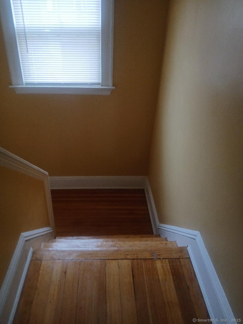 Photo 27 of 36 Plainfield Street, Hartford, CT