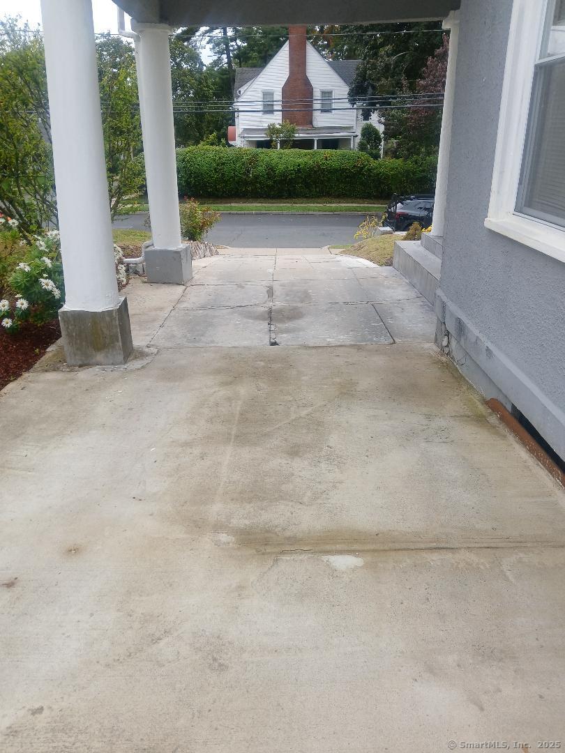 Homes for sale in Hartford, CT | 36 Plainfield St, Hartford, CT 06112 | MLS# 24134703