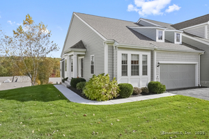 Homes for sale in Oxford, CT | 712 Championship Dr #712, Oxford, CT 06478 | MLS# 24134777
