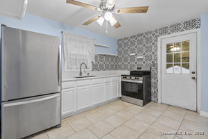 Homes for sale in Bloomfield, CT | 67 Elizabeth Ave, Bloomfield, CT 06002 | MLS# 24134849