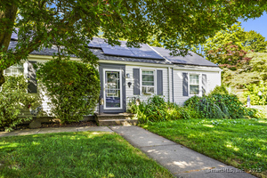 Homes for sale in Enfield, CT | 33 Frew Ter, Enfield, CT 06082 | MLS# 24120174