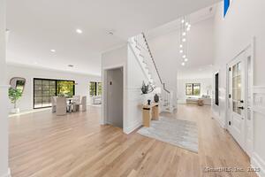 Homes for sale in Stamford, CT | 31 Gray Farms Rd, Stamford, CT 06905 | MLS# 24134567