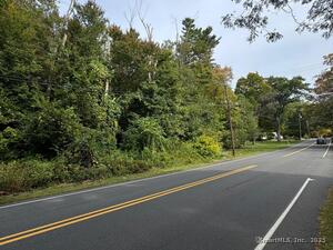 Homes for sale in Somers, CT | 142 Turnpike Rd, Somers, CT 06071 | MLS# 24134966