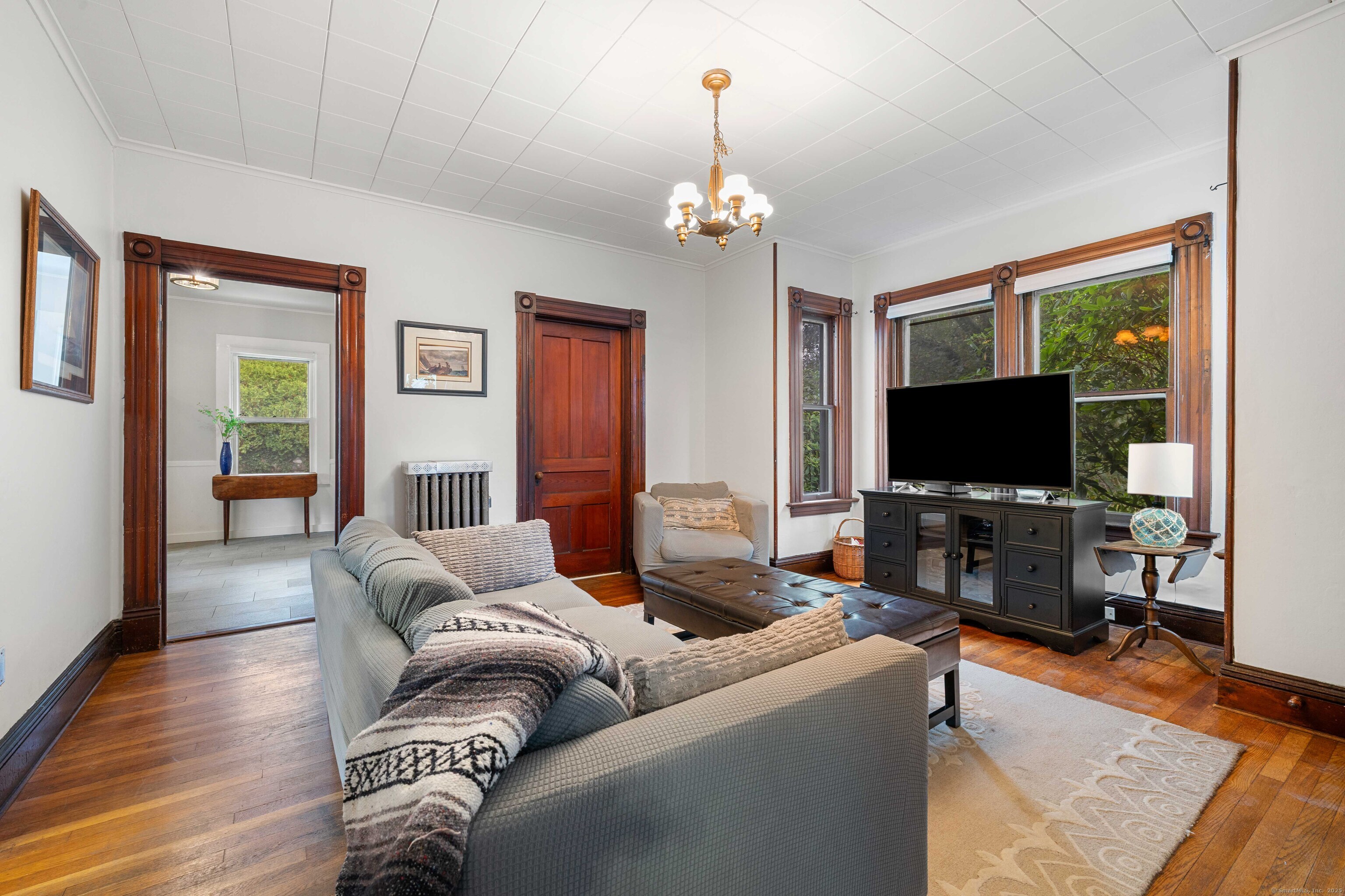 16 Prospect Hill Road