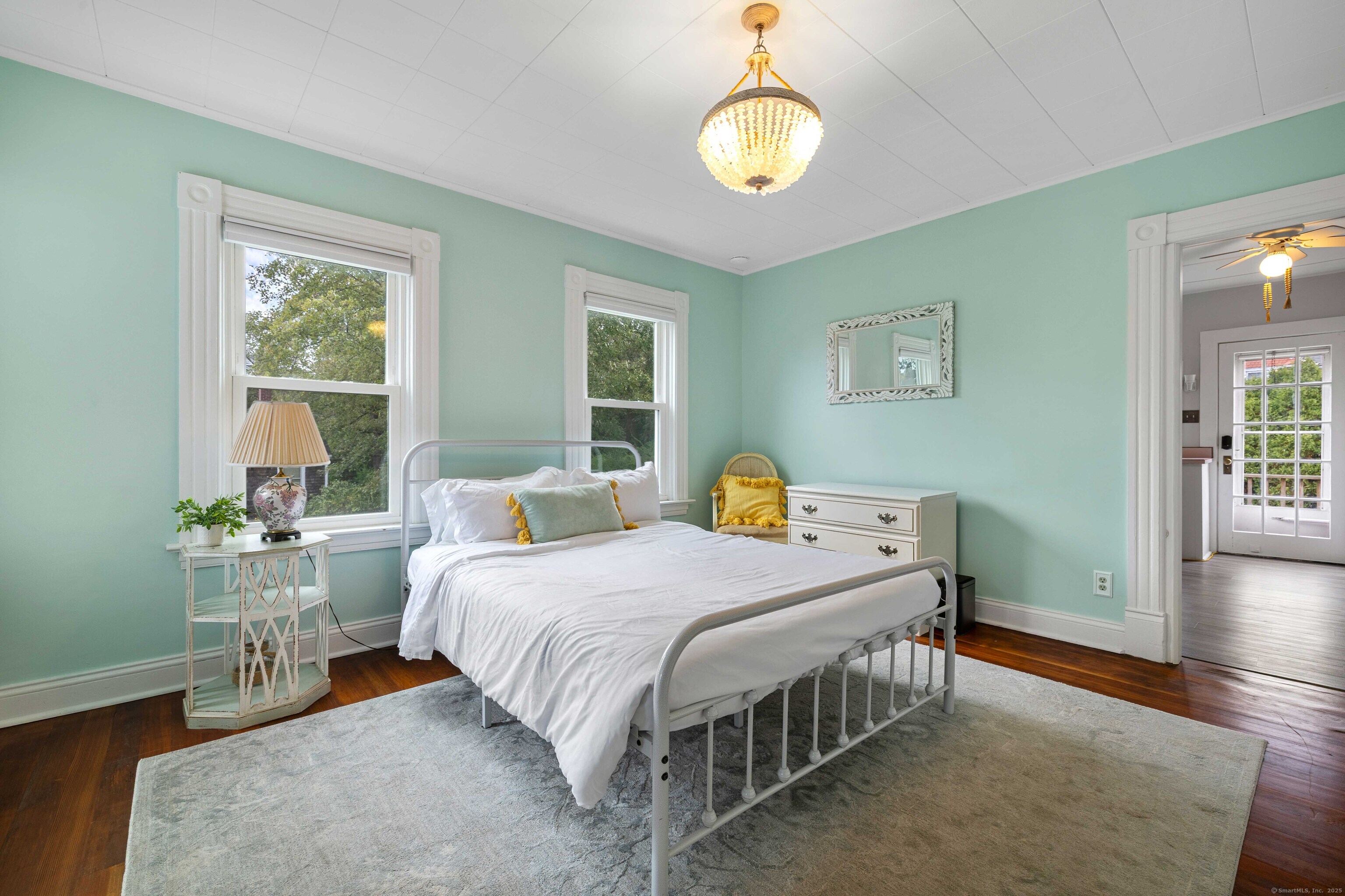 16 Prospect Hill Road