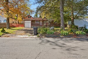 Homes for sale in Plymouth, CT | 4 Fall Mountain Ter, Plymouth, CT 06786 | MLS# 24132135