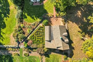 Homes for sale in New Canaan, CT | 204 Parade Hill Rd, New Canaan, CT 06840 | MLS# 24134964