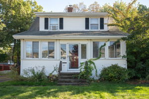 Homes for sale in West Hartford, CT | 61 Woodmere Rd, West Hartford, CT 06119 | MLS# 24135215