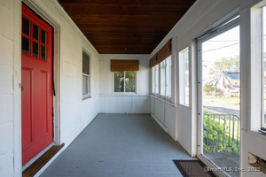 Homes for sale in West Hartford, CT | 61 Woodmere Rd, West Hartford, CT 06119 | MLS# 24135215