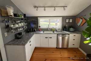 Homes for sale in East Lyme, CT | 10 Pattagansett Ct, East Lyme, CT 06357 | MLS# 24135252